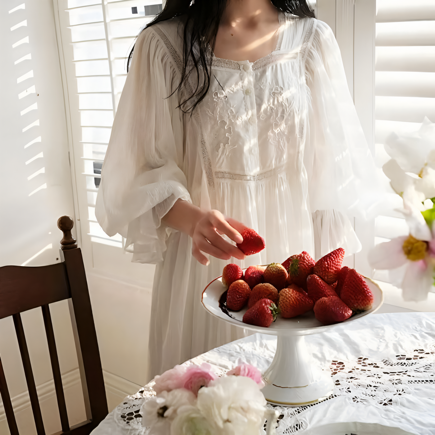 Vintage Embroidered Cotton Nightgown – Victorian Long Princess Sleepwear for Women