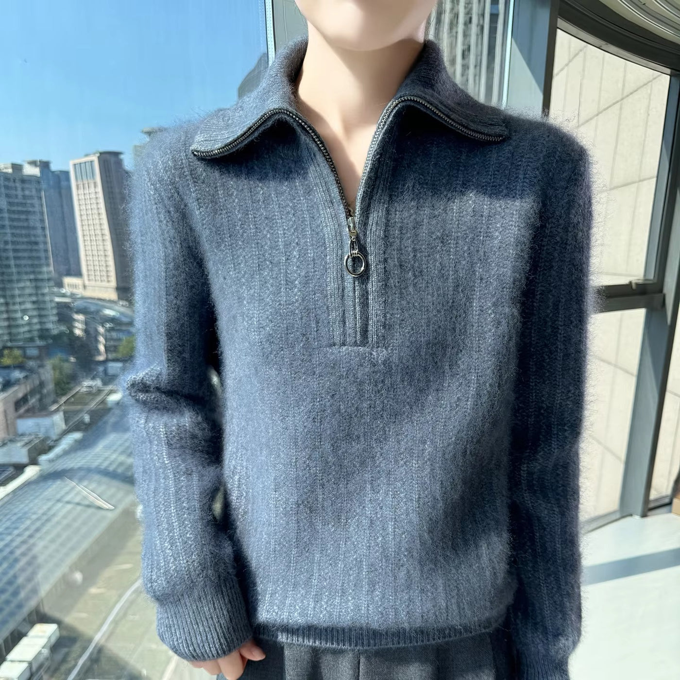 Women's 100% Mink Cashmere Mock-Neck Zipper Sweater – Soft Knit Winter Pullover